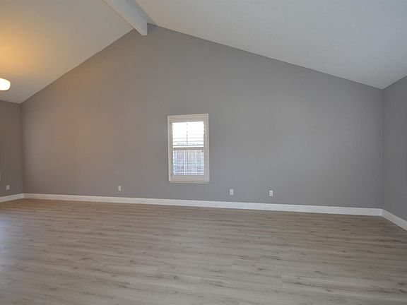 3rd image of 9017 Lost Meadow Ln