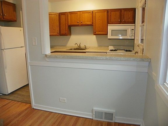 5th image of 10404 S Walden Pkwy APT 2N