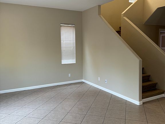 4th image of 10009 Camino Loma Verde Ave