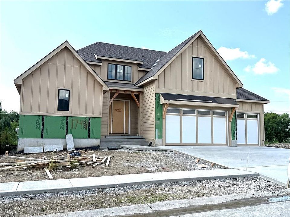 1st image of 17441 Parkhill St
