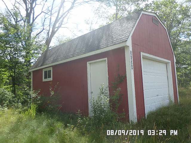 2nd image of 3670 E Townline Lake Rd