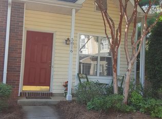 5816 Prescott Ct, Charlotte, NC 28269