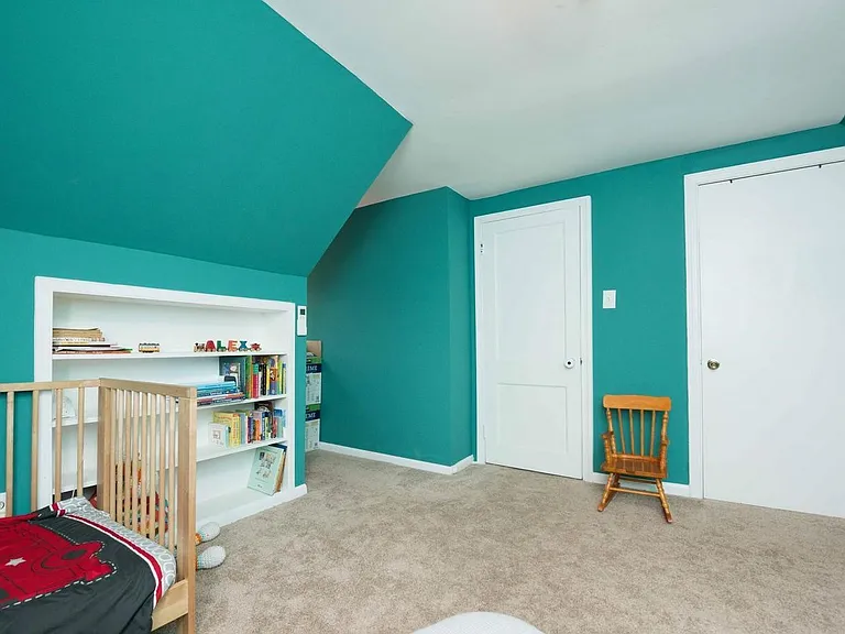 2416 S Culpeper St — Photo 9