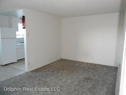 4th image of 166 NE 8th St APT 5