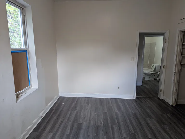 5107 N 13th St #1 — Photo 9