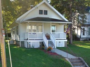 1720 W 4th St, Dixon, IL 61021