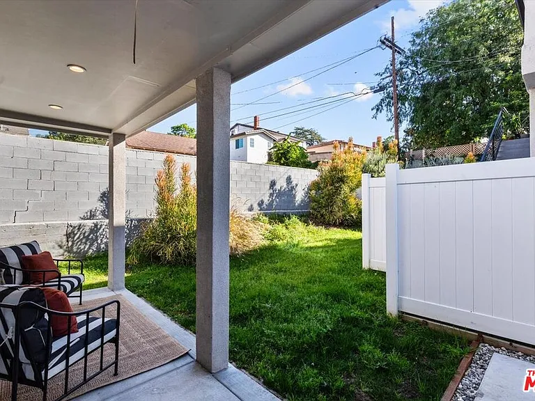 5152 Hartwick St — Photo 35