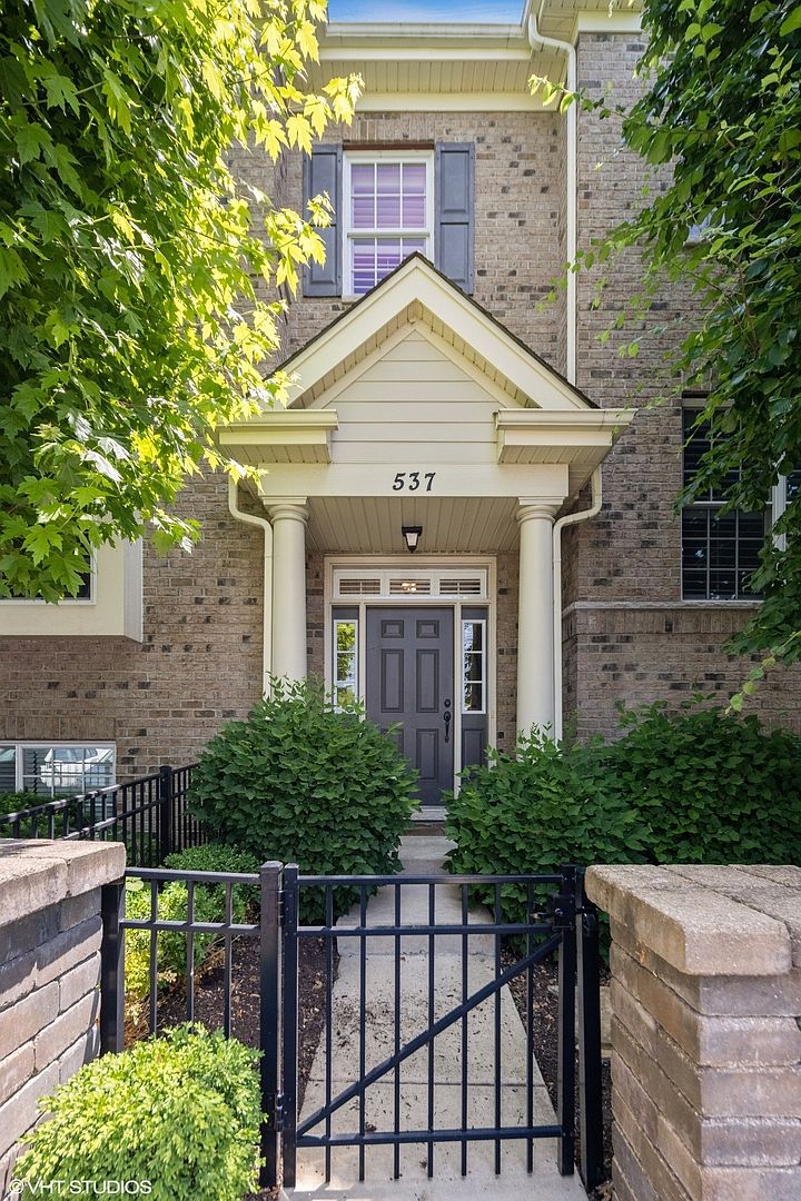 537 S 2nd St, Geneva, IL 60134 Zillow