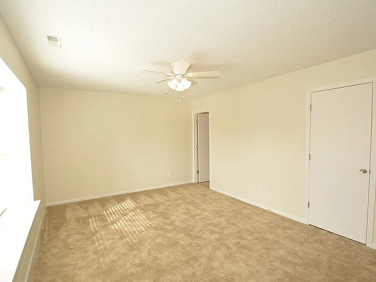 7394 Tassel Ct — Photo 14