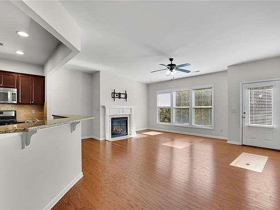 5th image of 4795 Cold Spring Ct