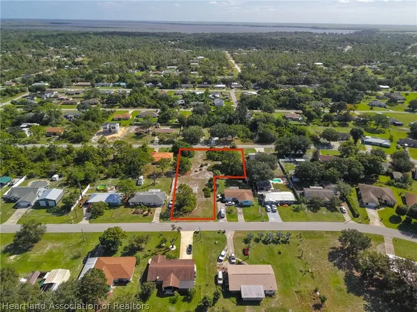 1617 Oak Ave, Lake Placid, FL 33852