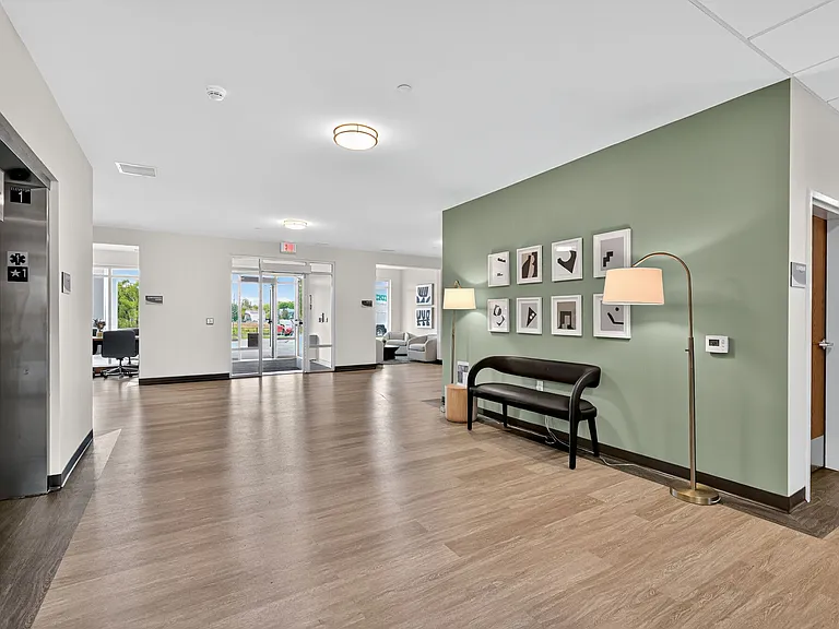 750 Tower Dr — Photo 27
