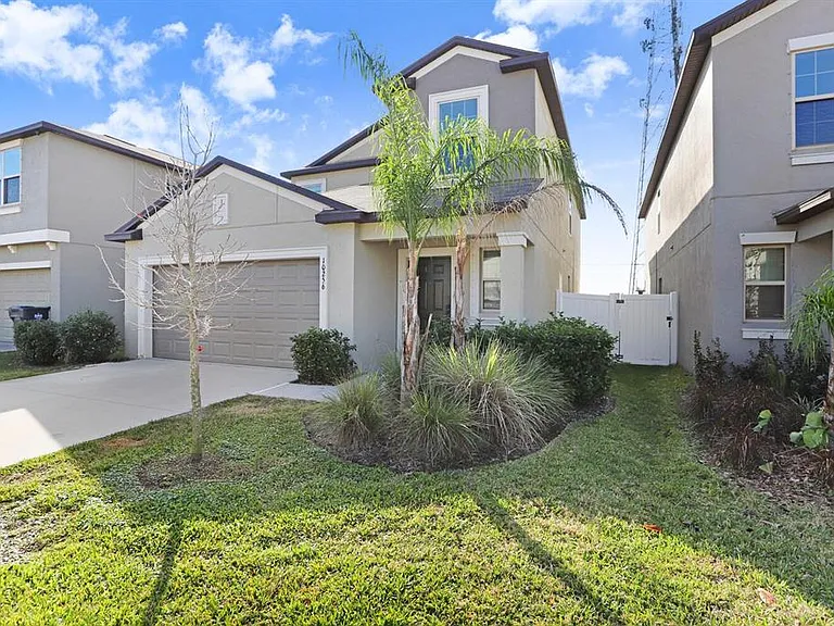 10256 Carloway Hills Dr — Photo 1