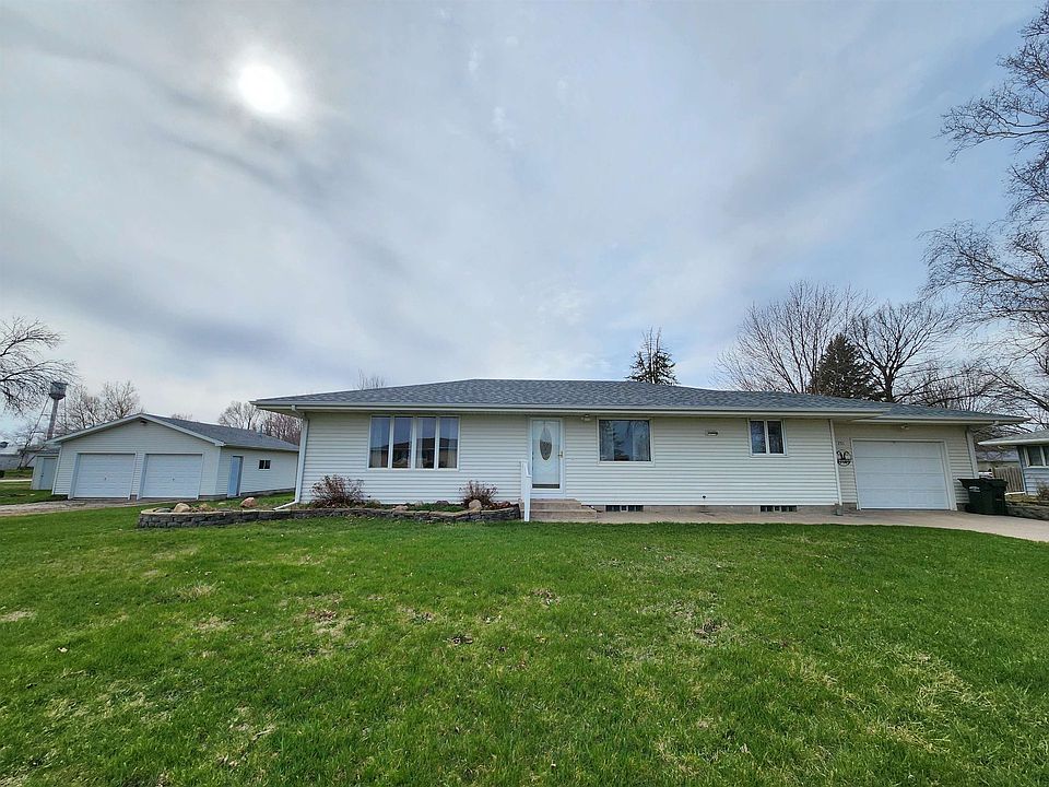 1st image of 751 Dean St