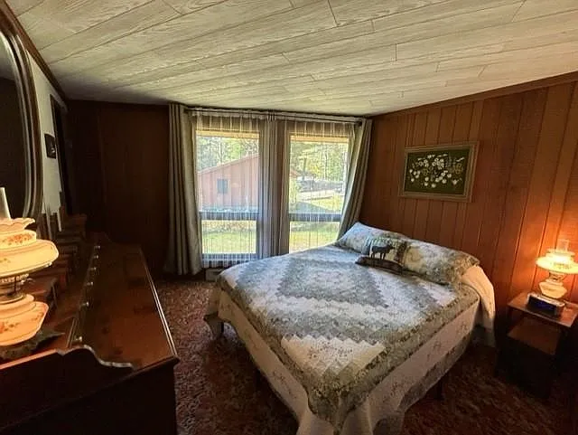 590 Center Rd — Photo 10