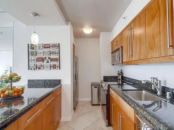 4th image of 1810 Avenida Del Mundo Unit 1501