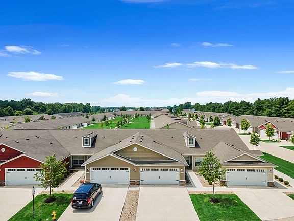 2nd image of 1101 Pin Oak Ln #8339
