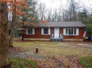 31 Big Pine Dr, Albrightsville, PA 18210