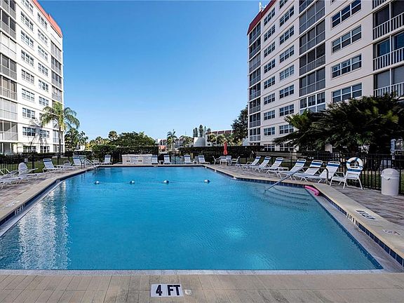 5th image of 244 Saint Augustine Ave APT 102