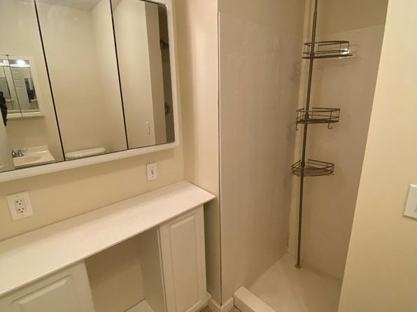 omaha-nebraska-442098574 picture