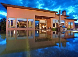 32 Midnight Ridge Dr, Las Vegas, NV 89135