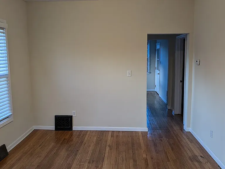 613 Belmont St #613 — Photo 8
