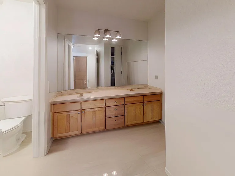 8200 E 8th Ave #11202 — Photo 10