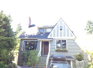 1046 NE 88th St, Seattle, WA 98115