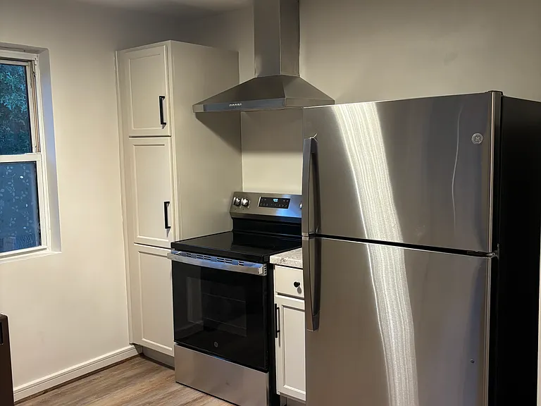 1136 Betty Ln #2 — Photo 6