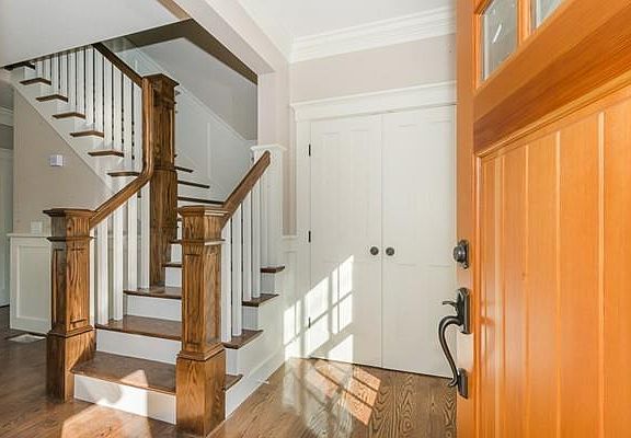 2nd image of 20 Moseley Ave