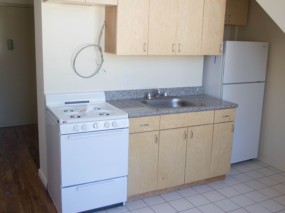2nd image of 22 Morton St APT 301