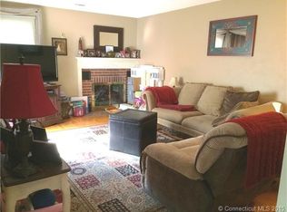 33 Reynolds Dr, Meriden, CT 06450