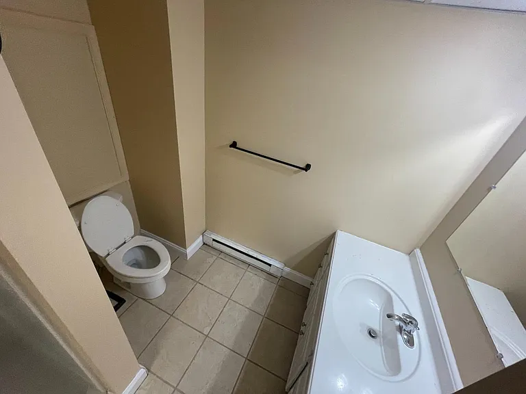 Unit Photo