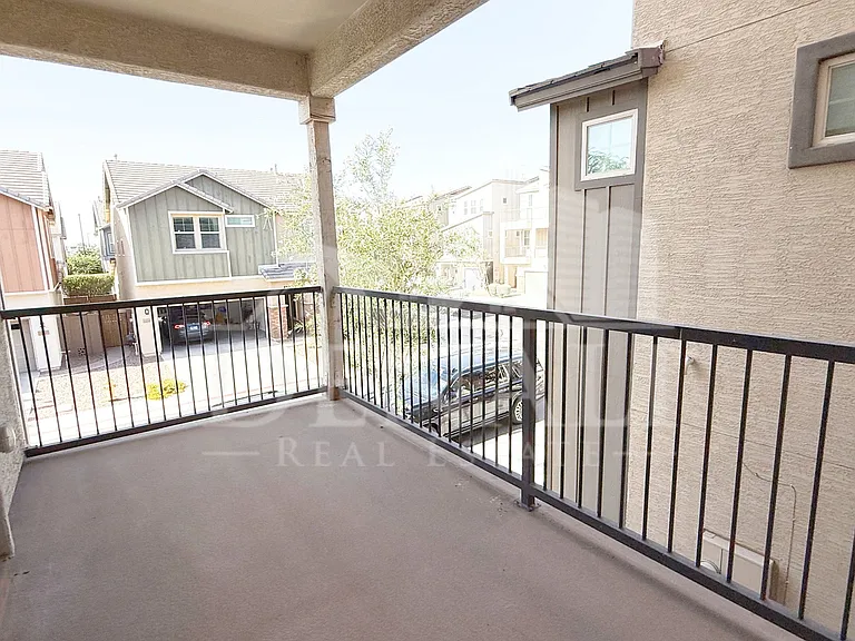 731 W Winchester Dr — Photo 25