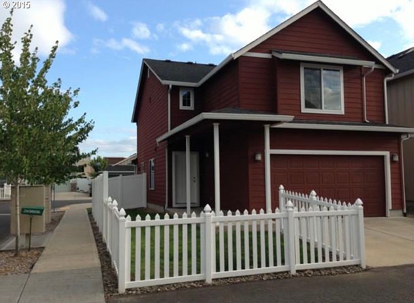 1st image of 1216 SE 7th St