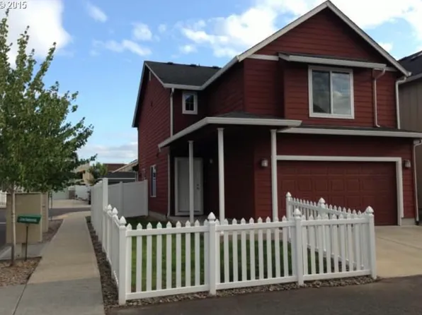 1216 SE 7th St, Battle Ground, WA 98604
