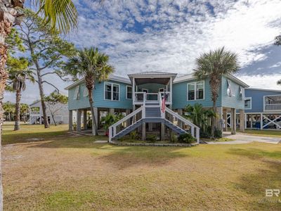 712 Pine Ln, Gulf Shores, AL, 36542