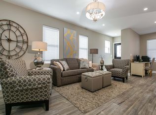 256 James St, Dubuque, IA 52001