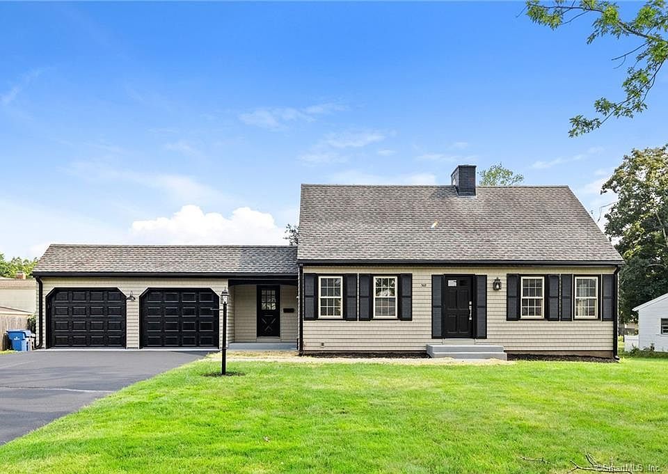 368 Oak St, Manchester, CT 06040 Zillow