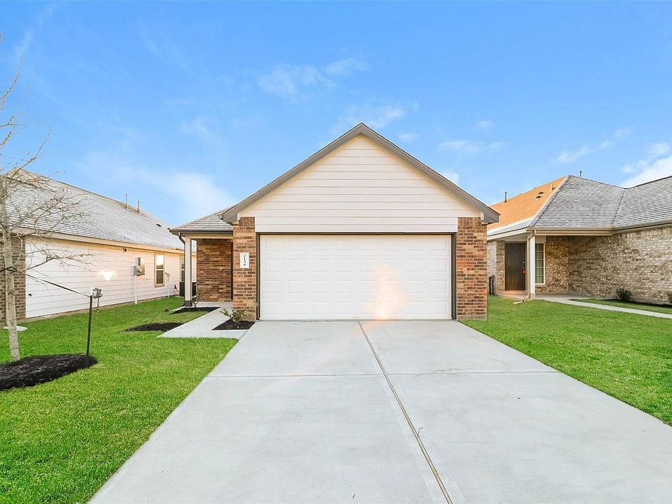 1st image of 2138 Middle Ridge Dr