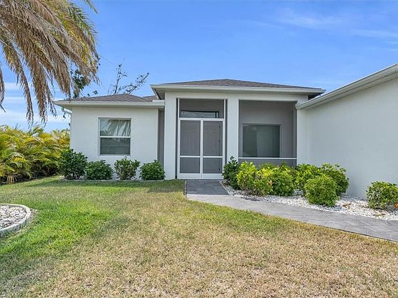 3rd image of 2534 SW 4th PL