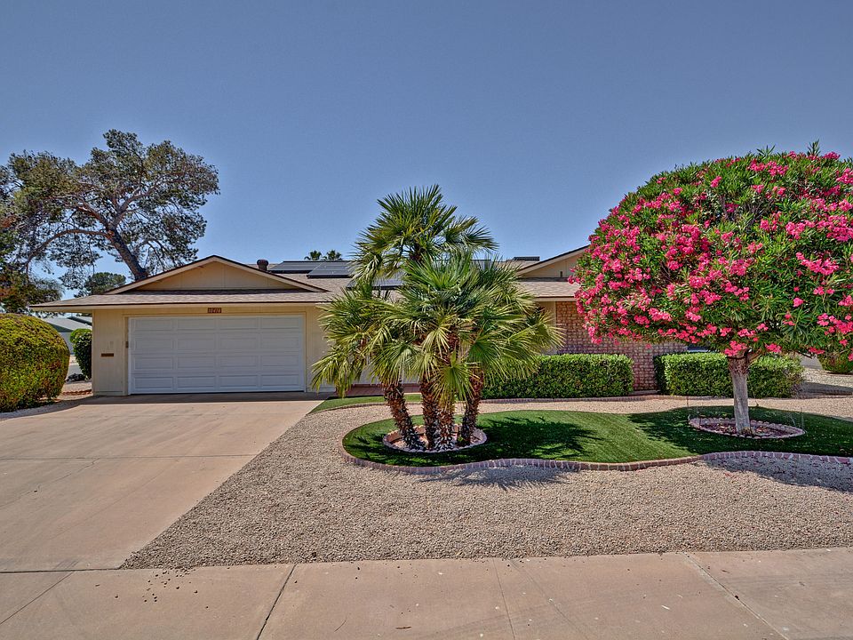 1st image of 10418 W Aztec Dr