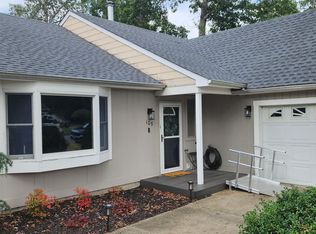 105 Menlow Court, Toms River, NJ 08755