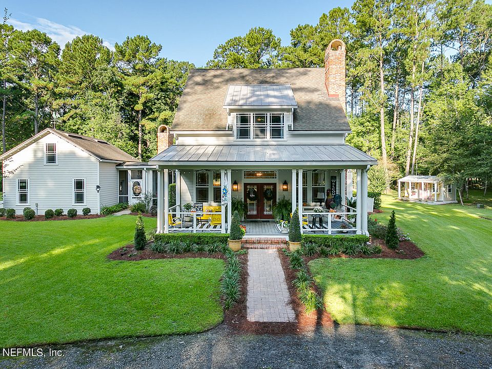 1st image of 2080 Wisteria Ln