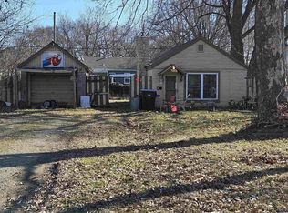 412 NE Sumner St, Topeka, KS 66616