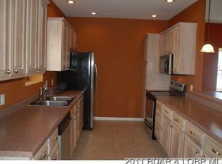 1065B Gutridge Ln, Osage Beach, MO 65065