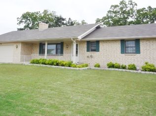 1726 Surrey Ln, Mountain Home, AR 72653