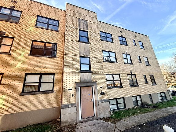 4th image of 2334 Kemper Ln