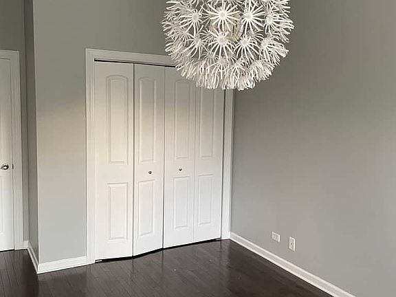 3rd image of 1504 Thornfield Ln #4