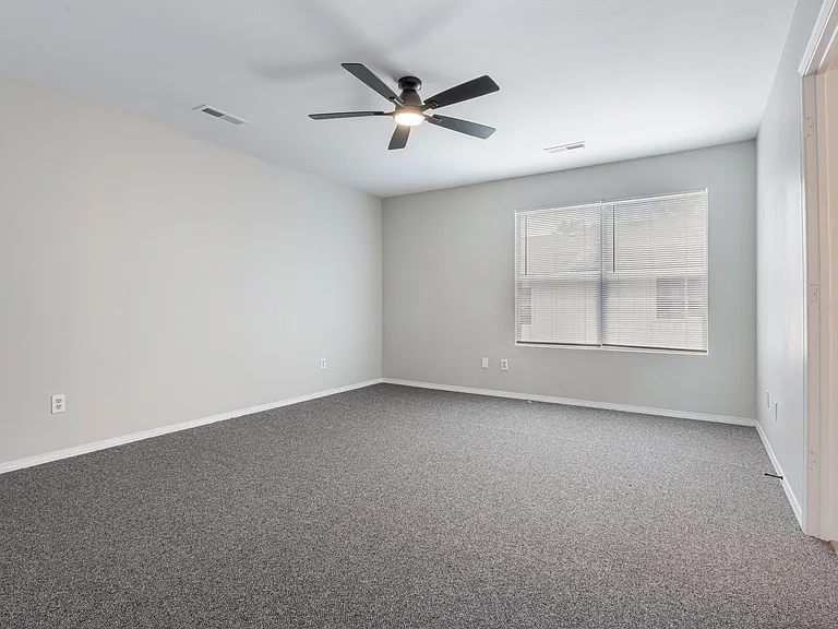Rosehill Townhomes — Photo 7